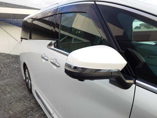 TOYOTA ALPHARD hybrid 2023