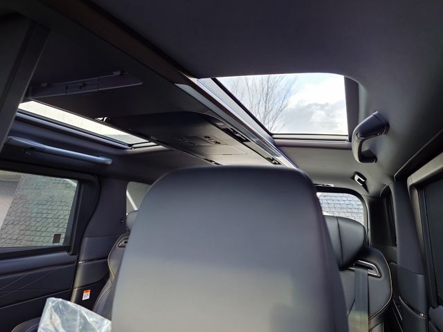 TOYOTA ALPHARD hybrid 2023