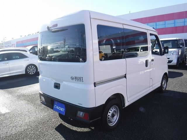 DAIHATSU HIJET CARGO 2022