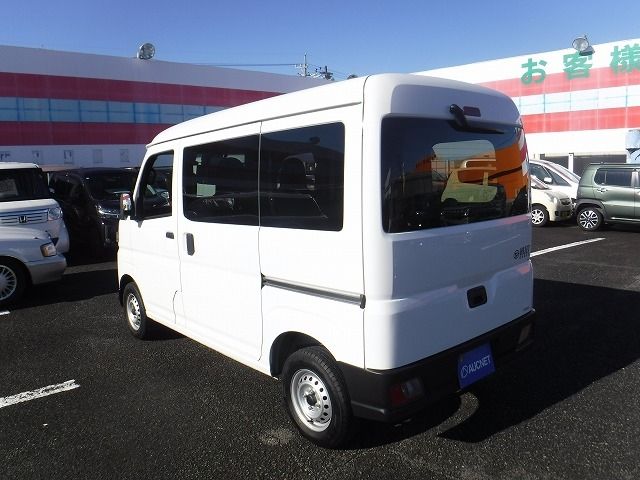 DAIHATSU HIJET CARGO 2022