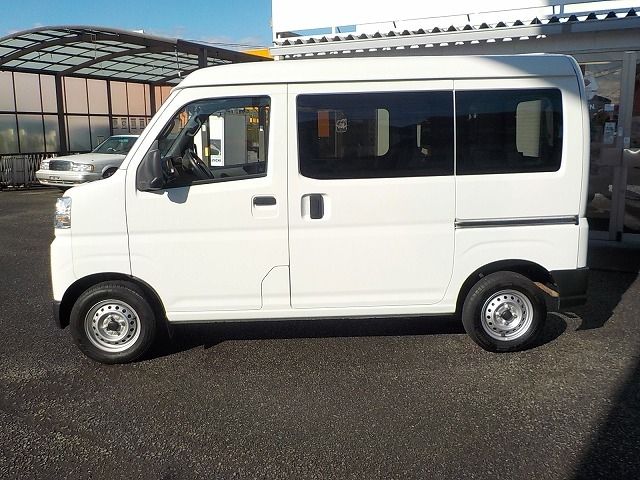 DAIHATSU HIJET CARGO 2022