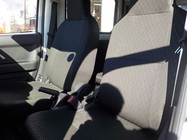 DAIHATSU HIJET CARGO 2022