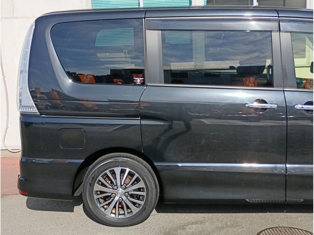 NISSAN SERENA  S-HYBRID 2015