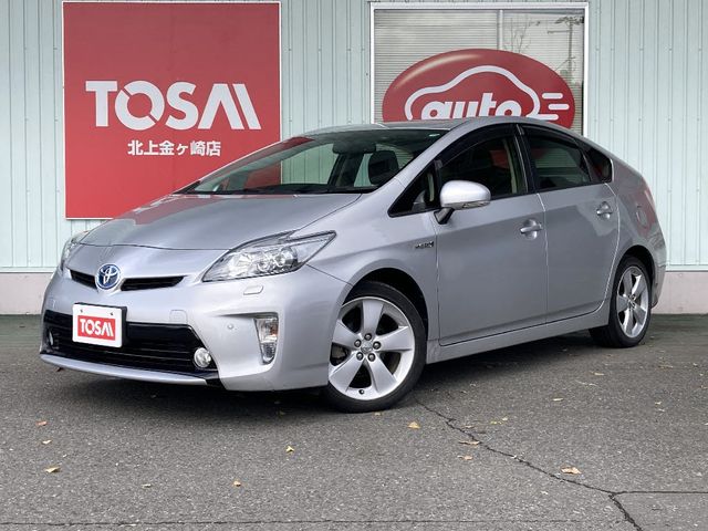 TOYOTA PRIUS 2013