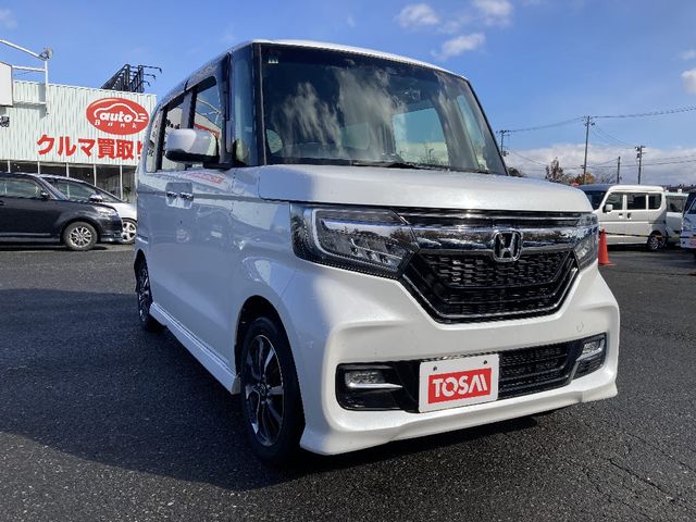 HONDA N BOX CUSTOM 2018