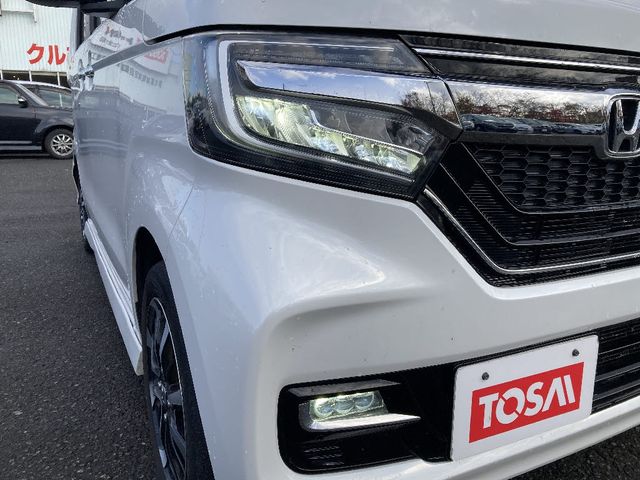 HONDA N BOX CUSTOM 2018