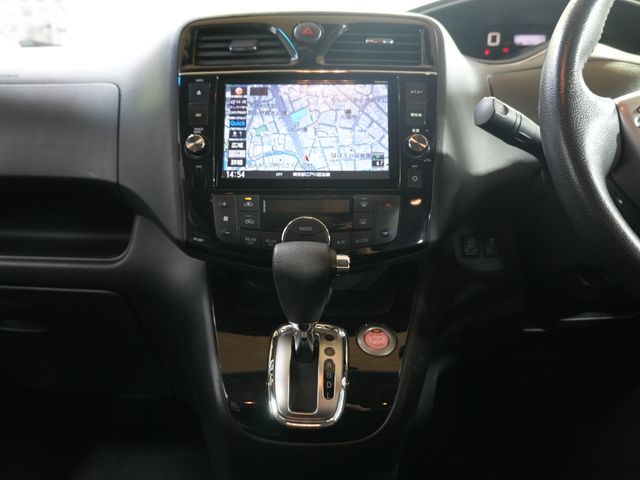 NISSAN SERENA  S-HYBRID 2015