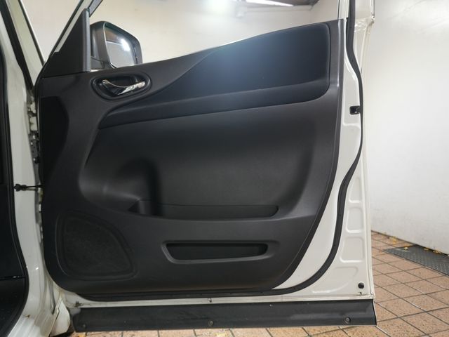 NISSAN SERENA  S-HYBRID 2015