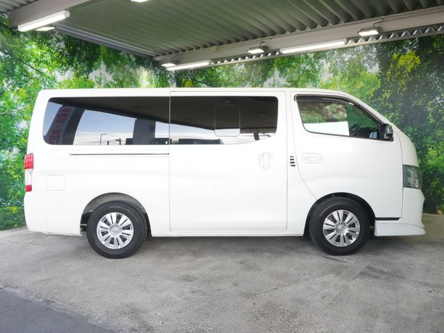 NISSAN NV350 CARAVAN 2018