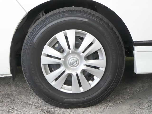 NISSAN NV350 CARAVAN 2018