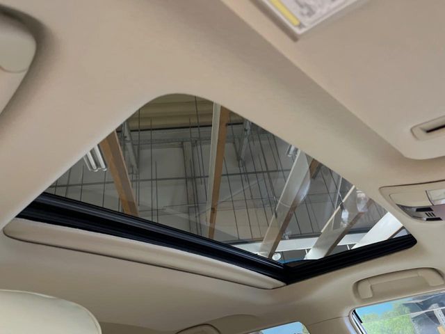 TOYOTA LANDCRUISER PRADO 2019