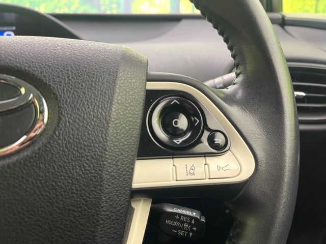 TOYOTA PRIUS 4WD 2018