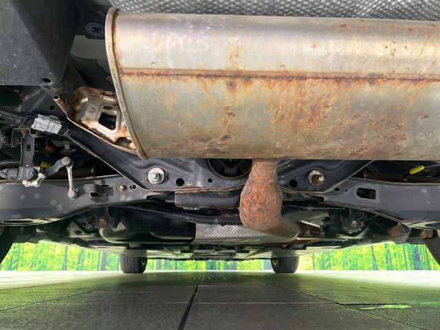 TOYOTA PRIUS 4WD 2018