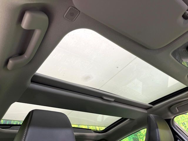 TOYOTA PRIUS 4WD 2025