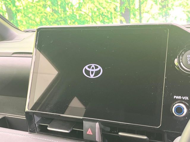 TOYOTA NOAH 4WD 2025