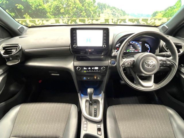 TOYOTA YARIS CROSS HYBRID 2023