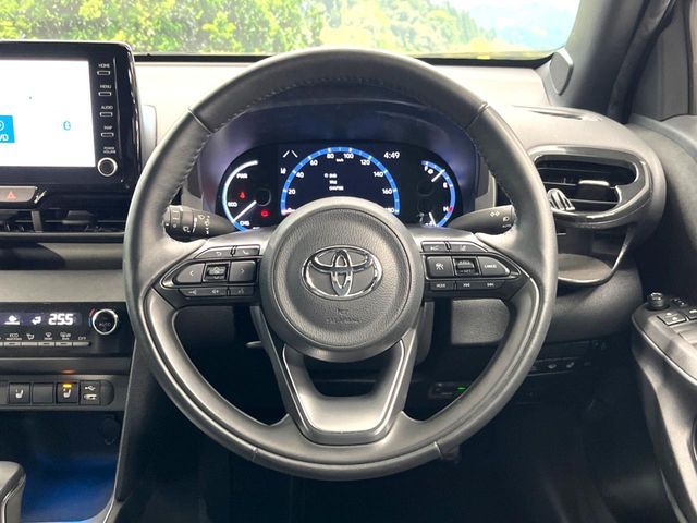 TOYOTA YARIS CROSS HYBRID 2023