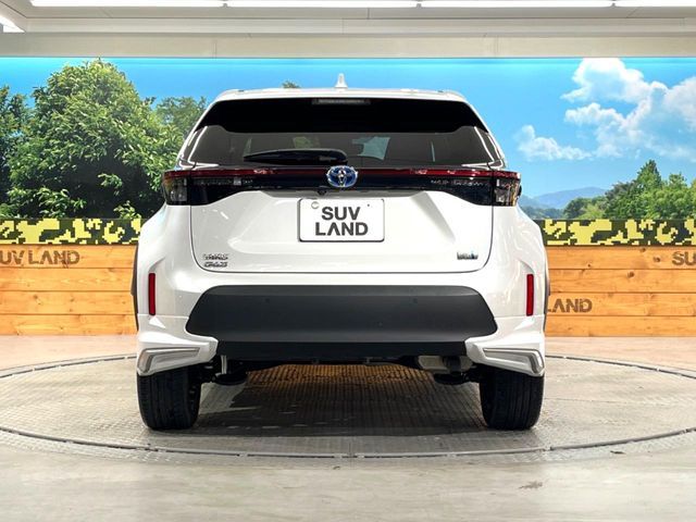 TOYOTA YARIS CROSS HYBRID 2023