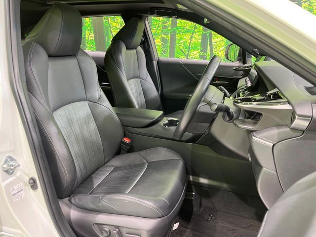 TOYOTA HARRIER 2WD 2022