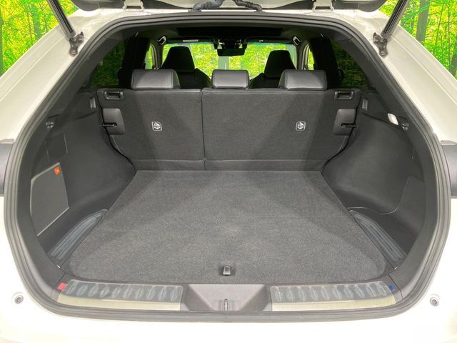 TOYOTA HARRIER 2WD 2022