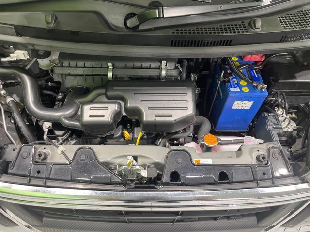 DAIHATSU TANTO CUSTOM 4WD 2017