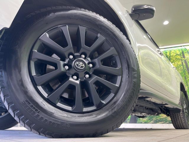 TOYOTA LANDCRUISER PRADO 2023