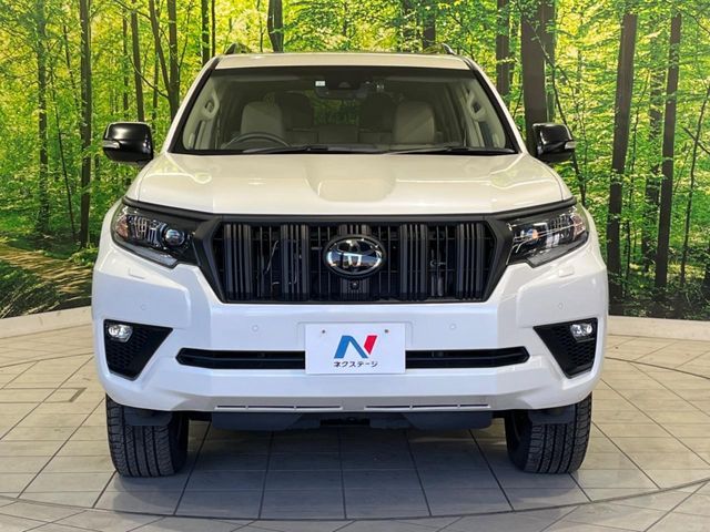 TOYOTA LANDCRUISER PRADO 2023