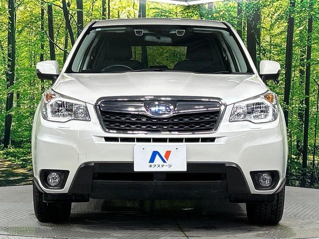 SUBARU FORESTER 2012
