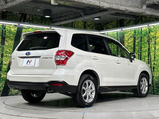 SUBARU FORESTER 2012