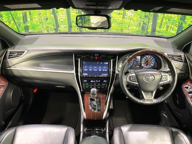 TOYOTA HARRIER 2WD 2017