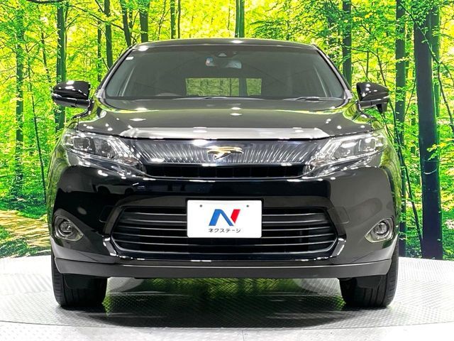 TOYOTA HARRIER 2WD 2017