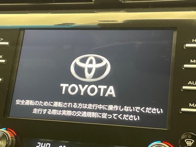 TOYOTA CAMRY HYBRID 2019