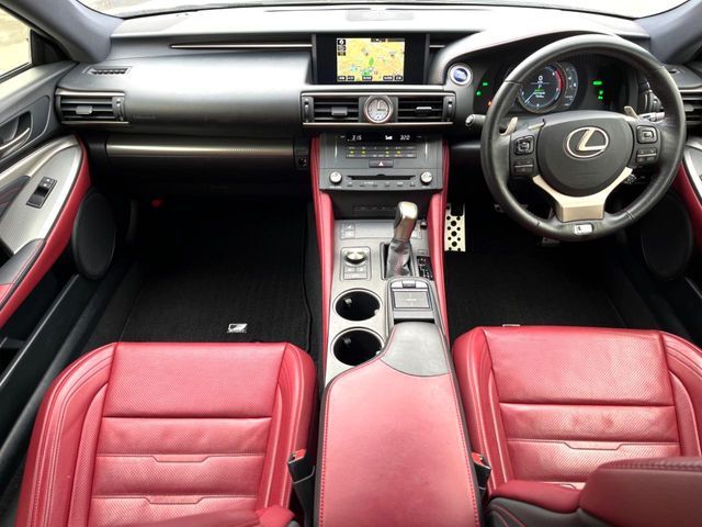 TOYOTA LEXUS RC300h 2015