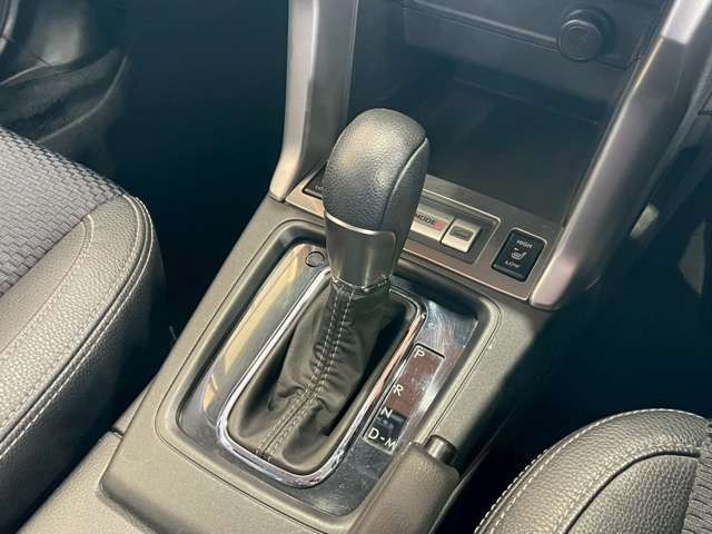 SUBARU FORESTER 2015