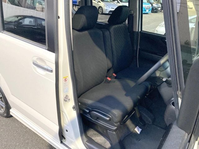 HONDA N BOX CUSTOM 2015