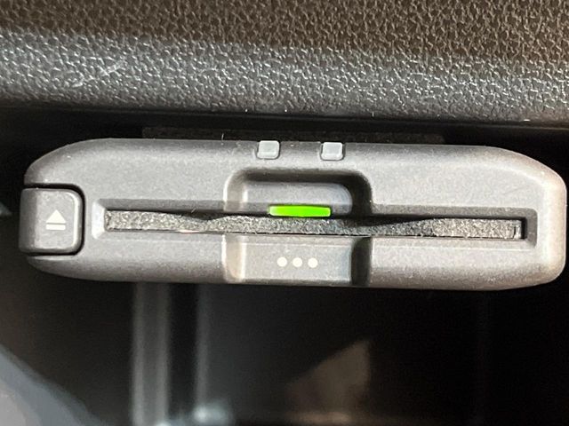 TOYOTA PIXIS MEGA 2016