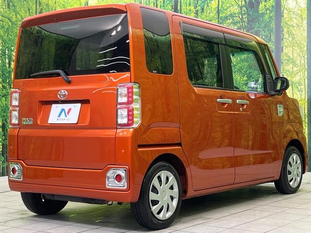 TOYOTA PIXIS MEGA 2016