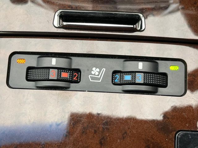 TOYOTA LEXUS IS250C 2009