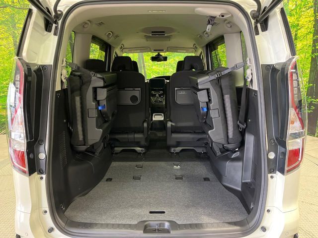 NISSAN SERENA  WG 2021