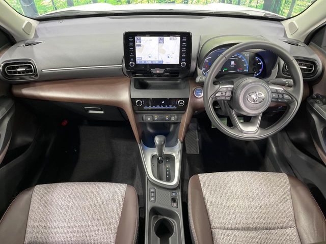 TOYOTA YARIS CROSS HYBRID 2021