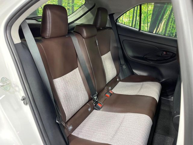 TOYOTA YARIS CROSS HYBRID 2021