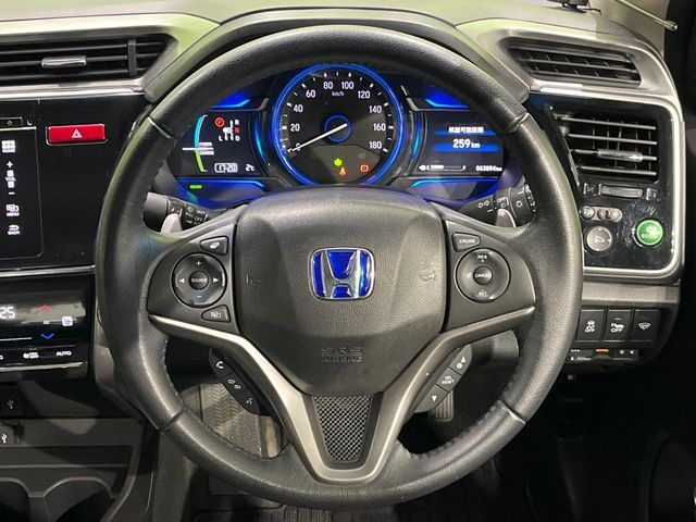 HONDA GRACE HYBRID 2015