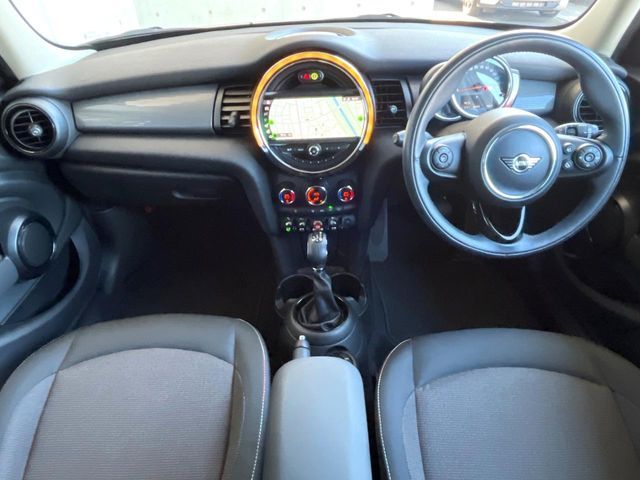 BMW MINI COOPER D 5DOOR 2020