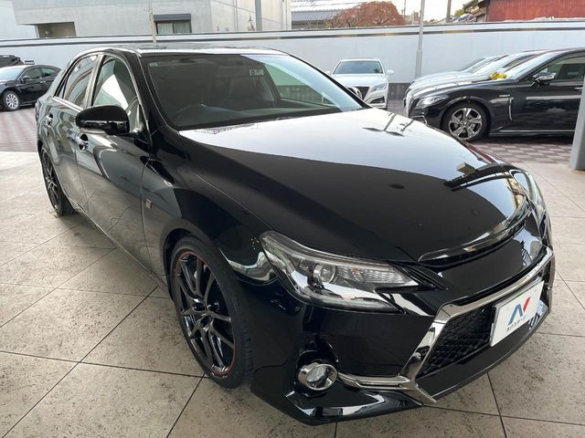 TOYOTA MARK X 2019