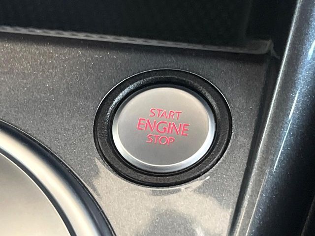 VOLKSWAGEN VOLKSWAGEN The BEETLE 2019