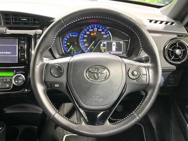 TOYOTA COROLLA FIELDER HYBRID 2015