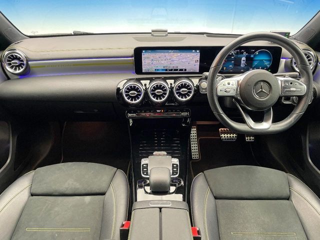 MERCEDES BENZ MERCEDES BENZ A class 2018