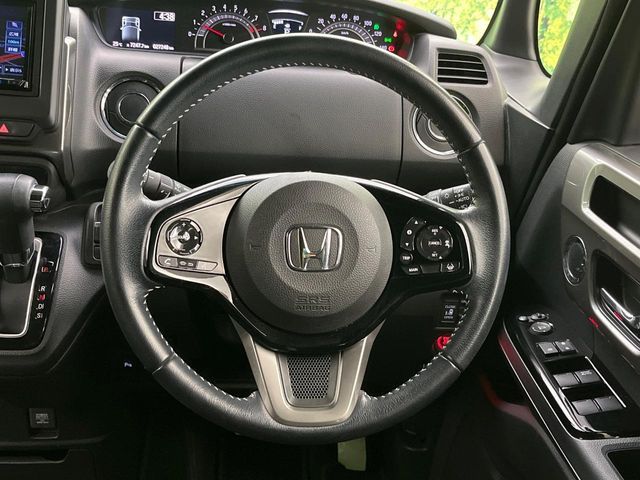 HONDA N BOX CUSTOM 2022