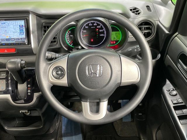 HONDA N BOX 2015