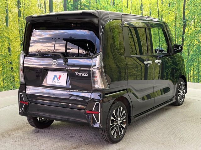 DAIHATSU TANTO CUSTOM 2020